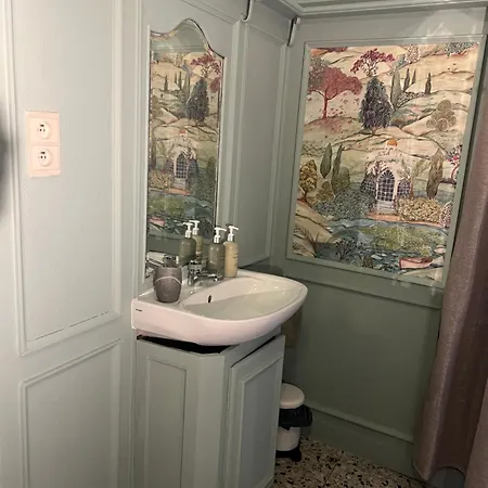 Nocleg ze śniadaniem Chez Leopold *